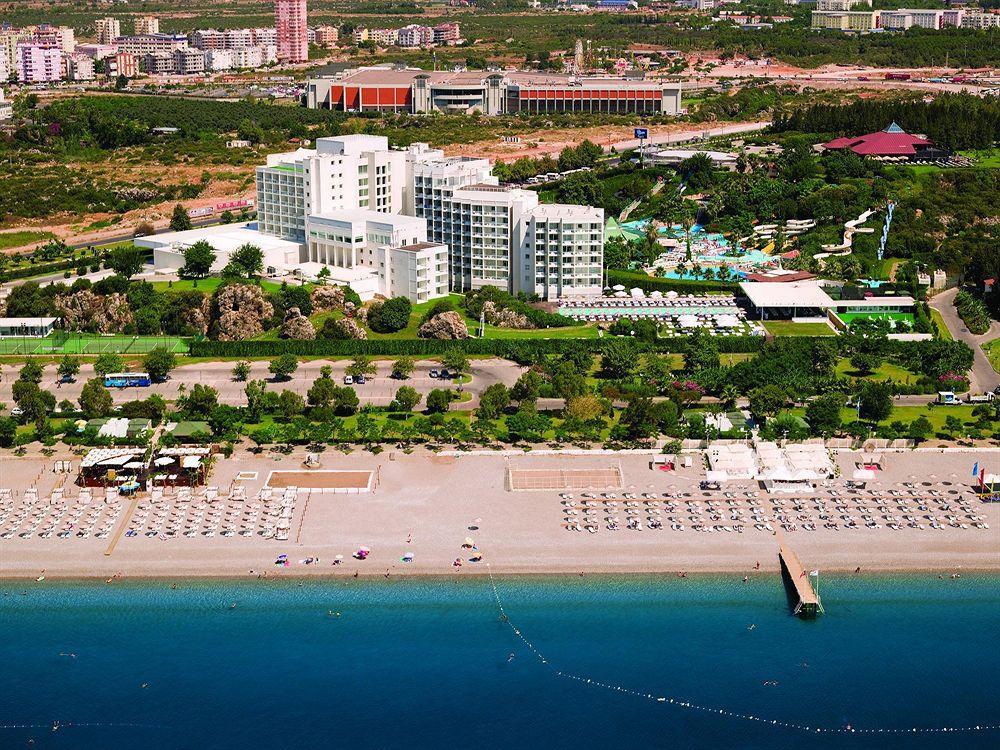 Sunis Hoteles Hotel SU Antalya Exterior foto Aerial view of the hotel