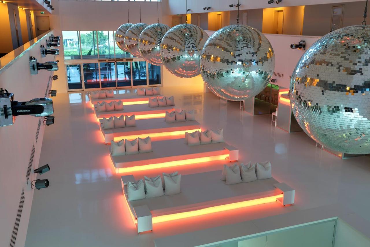 Sunis Hoteles Hotel SU Antalya Exterior foto The interior of the hotel