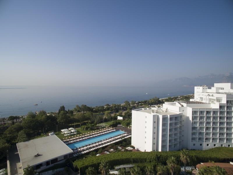 Sunis Hoteles Hotel SU Antalya Exterior foto View of the resort