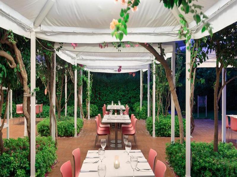 Sunis Hoteles Hotel SU Antalya Exterior foto The Pergola