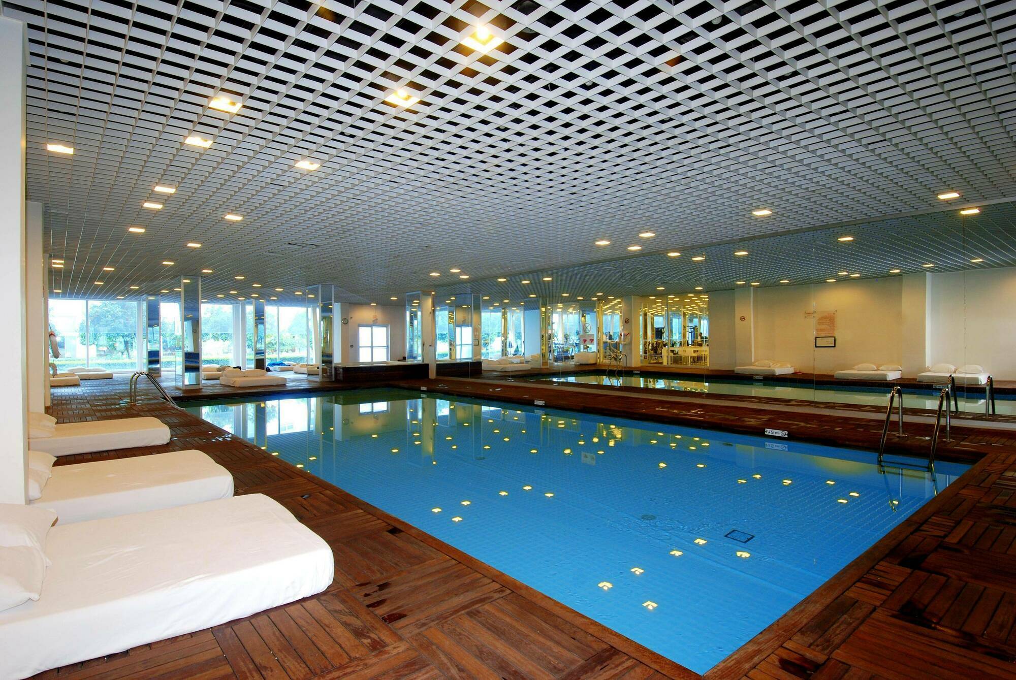 Sunis Hoteles Hotel SU Antalya Exterior foto The swimming pool
