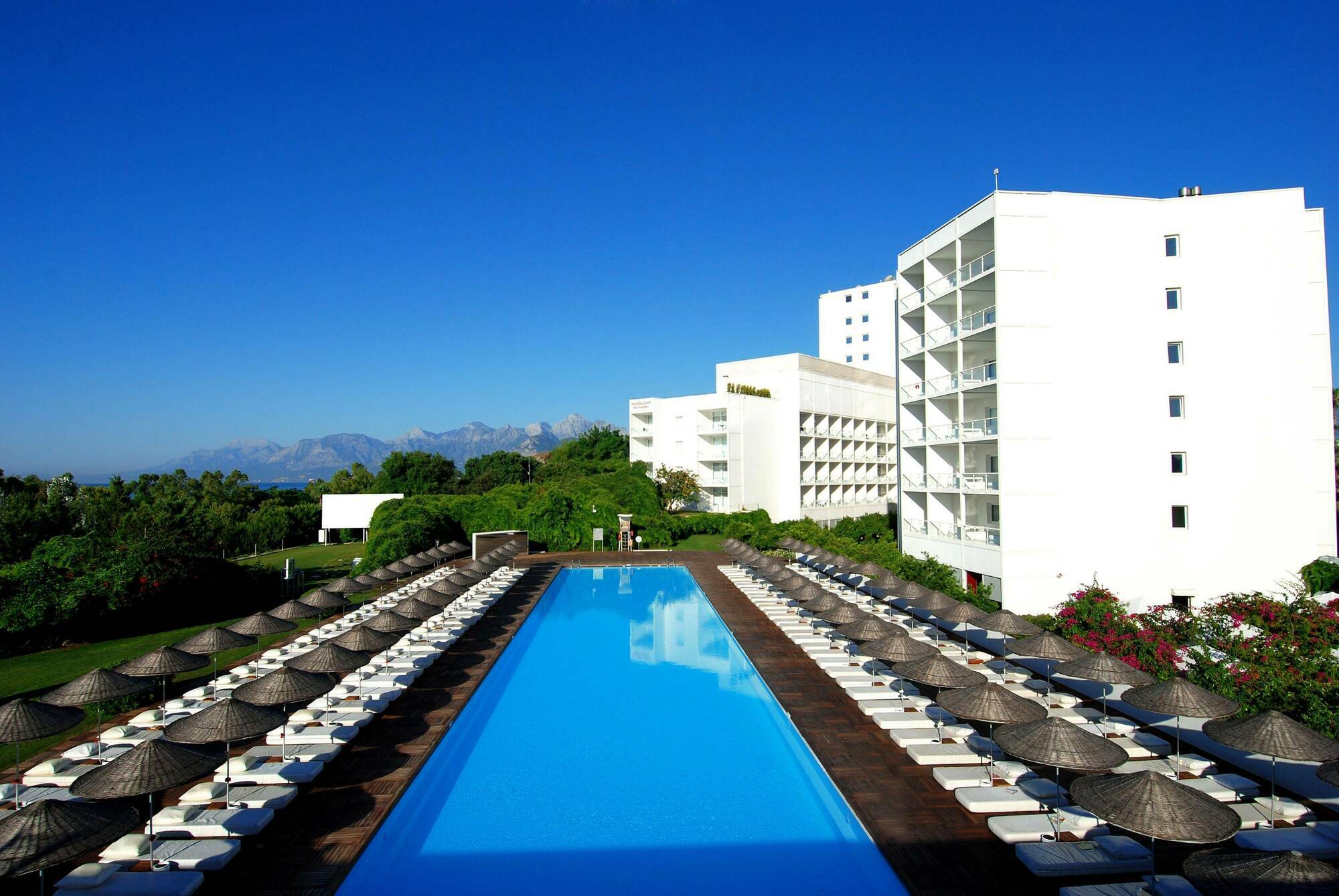Sunis Hoteles Hotel SU Antalya Exterior foto The hotel's pool